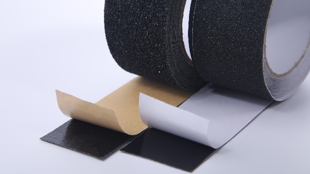 防滑膠帶的重要組成是什么？-不同尺寸定制【昆山玉寰】